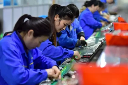 China’s manufacturing and export economy faces rising costs as Iran conflict disrupts oil supply routes. Fabric traders and factories feel pressure