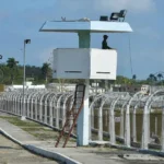 Cuba releases over 2,000 prisoners despite increasing US pressure Humanitarian Action During Holy Week Cuba announced that it would release 2 010 prisoners in a humanitarian move. This step, according to the government, also shows its independence when it comes to handling domestic matters. Officials have confirmed the link between the release and the Holy Week. Cuban justice has used this type of approach in the past. Foreign nationals, women and older prisoners are included in the group. The authorities selected the individuals based on their health and behavior. US pressure and political tensions Since Donald Trump's return to office, tensions between the United States and Cuba has increased. Cuban leadership has been subjected to harsh measures by the US. This includes blocking oil deliveries to the island. Cuba is now experiencing fuel shortages, and power cuts are frequent. A Russian oil tanker, which was carrying around 730,000 barrels crude oil to Cuba recently, has done so. Trump stated that he did not have a problem with the delivery. Fears over Political Prisoners Human rights groups are continuing to express concern about conditions in Cuban jails. Human Rights Watch states that there are still hundreds of political prisoner in Cuba. Many critics of the government face pressure and legal actions. The issue of Cuban-American relations remains one of the major points in disagreement. Prior Prisoner Releases It isn't the first time that this has happened in 2026. In March of this year, Cuba had released 51 prisoners following talks with Vatican. Cuba released 553 prisoners in 2025 through an agreement involving the Vatican and United States. Oil Crisis and Regional Politics US policy in Latin America has shifted its focus to Cuba. The US took Nicolas Maduro in a raid on Caracas. Venezuela was supplying discounted oil to Cuba. The US, however, stopped the arrangement. The US warned all other countries not to send oil to Cuba. Cubans are suffering from an energy crisis that has been exacerbated by these actions. The talks continue but challenges remain Cuban President Miguel Diaz-Canel is currently in negotiations with the US Government. The two sides are working to reach a resolution. However, major differences still exist. Both sides have set clear political and economic boundaries. Any agreement is difficult. Trump also has made some strong remarks about Cuba. He suggested that the US might take over the country, and install a brand new government. Healthcare System Under Pressure Energy crisis now affects critical services. World Health Organization warned of serious risks. Fuel shortages are causing hospitals in Cuba to struggle to operate emergency and intensive-care units. If the situation does not improve, it could get worse.