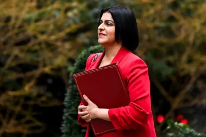 UK government investigates fake asylum claims by migrants UK authorities have launched an investigation following reports that migrants were making false claims in order to stay within the country. The UK government is focusing their attention on individuals who allegedly claim to be homosexual or domestic abuse victims to get asylum or fast track residency. Shabana Mahmood, the Home Secretary of Pakistan strongly condemned these actions. She stated that anyone who abuses the system shows an extreme lack of respect and integrity for the law. Fake claims and fabrication of evidence The authorities are investigating how some migrants get guidance on creating fake stories. These stories include allegations of sexual abuse or persecution. Investigative reports suggest some legal and advisers may have been involved. In several instances, migrants were told to collect fake evidence. These include staged photos, fake medical reports and fabricated letters of support. Some people pay large amounts of money to get this kind of advice. This raises concerns over organized exploitation in the immigration process. Domestic Violence Protection Rules are being abused The Government is also investigating misuses of policies that are designed to protect victims of abuse. Some rules permit those in real danger to obtain permanent residence faster. Some migrants have been accused of entering into relationships and marriages on false pretenses. They allegedly submit fake abuse complaints to remain in the UK after gaining entry. According to recent figures, over 5500 applications for residence are now made each year in relation to domestic violence. The number of people applying for residency under domestic abuse provisions has increased more than 50% in the last three years. Government Response and Legal Action Officials claim that there are strict controls in place. To ensure accuracy and fairness, applications are subjected to detailed evaluations. In order to resolve the problem, the Home Office and the Immigration Advice Authority are working together. They want to find out who is abusing the system, and then take action. The office of the Prime Minister confirmed that fraudsters will be punished severely. The authorities may deny their application and deport them. When legal professionals are found to be engaging in unethical conduct, they will be referred by regulators to the law enforcement agencies. Immigration Reform is Needed The opposition parties are demanding major reforms to the asylum process. The opposition parties argue for tighter controls to protect genuine asylum seekers while preventing abuse. Now, the government must balance strict enforcement of laws with a fair treatment of those who are in real need of protection.