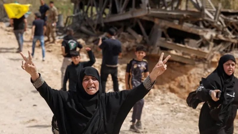 Iran Talks Gain Momentum After Lebanon Ceasefire and Hormuz Opening A temporary halt in fighting between Israel and Hezbollah has shifted the tone in regional politics. The 10-day ceasefire, announced Thursday night, is being seen as a strategic win for Iran. Tehran had made it clear that progress in talks with the United States depended on a ceasefire in Lebanon. Now that condition has been met. In response, Iran has declared the Strait of Hormuz fully open, easing concerns over global oil supply routes. Ceasefire Creates New Diplomatic Openings Recent negotiations in Islamabad already showed that dialogue could continue even during conflict. However, both Iran and Pakistan insisted that Lebanon must be part of the discussion. With the ceasefire now in place, that demand has been fulfilled. This development has opened the door for renewed diplomatic engagement. It also allows multiple countries to claim progress without making major concessions. Mixed Reactions Inside Israel Not everyone sees the ceasefire as a positive move. Many Israelis living near the northern border are frustrated. They believe Prime Minister Benjamin Netanyahu gave in to pressure instead of fully neutralizing Hezbollah’s threat. Critics argue that the deal strengthens Iran’s influence in the region. They say it allows Tehran to shape events beyond its borders, especially in Lebanon. All Sides Find Strategic Advantage Despite the criticism, each party involved appears to gain something: The United States and Iran can both claim credit for reducing tensions Israel maintains a military presence in southern Lebanon Lebanon’s government finally enters direct talks with Israel Hezbollah avoids defeat and keeps its military strength intact Hezbollah has agreed to follow the ceasefire for now. Still, its leadership has made it clear that disarmament is not on the table. A senior figure stated that weapons will remain until key conditions are met. These include an Israeli withdrawal, the return of prisoners, the safe return of displaced civilians, and reconstruction efforts. Uncertain Path Ahead While the ceasefire lowers immediate tensions, it does not resolve the deeper conflict. The situation remains fragile. Any breakdown in conditions could quickly reverse progress. For now, the pause in fighting and the reopening of Hormuz have created a rare window for diplomacy. Whether this leads to lasting stability depends on what happens next.