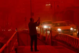 The Storm in Greece Causes Widespread and Deaths Storm Erminio has hit Greece with heavy rains, high winds and floods. Early Thursday morning, a man found dead in Nea Makri near Athens. According to reports, he was found trapped underneath a vehicle after severe weather struck the area. The emergency teams were quick to respond, but the conditions continued to be difficult because of storms. Authorities confirm that conditions worsened over night as rain intensified in several areas of the country. Heavy rain and flooding disrupt daily life Storms have caused major disruptions, particularly in Attica, including Athens. The streets flooded rapidly, with water entering buildings including the local police station at Nea Makri. In just a few hours, officials reported receiving hundreds of calls from people in need. The majority of requests related to damaged or fallen property, as well as flooded streets and trees. Some areas were affected by powerful water currents that swept vehicles away. On the island Poros, a bridge collapsed as well. This added to the damages caused by the hurricane. As a precaution, the authorities closed several schools. Transport services were also affected. Ferries and travel are halted by strong winds Many passengers' travel plans were disrupted by the gale-force wind that forced ferrys to stay in port. Weather conditions may improve and some ferry services could resume, however officials continue to monitor the situation. National Weather Service has issued a warning that the weather is expected to continue being unstable, with rain, thunderstorms and possibly hail in various regions. Saharan Dust Colors the Sky Orange in Crete Crete was also affected by a different weather phenomenon. The winds carried large quantities of Saharan Dust into the region, which turned the skies a dark orange-red. The unusual conditions caused problems in air travel. As the dust filled up the air, several flights were disrupted or delayed. This type of dust is common, according to experts, but the storms that have been occurring recently has made it more difficult. Continued Weather Warnings across the Country The authorities continue to warn residents that the weather is still unstable. Emergency services stand ready to respond to any further incidents. Officials warn of the high risk of flooding in areas vulnerable to further rain. Local authorities have issued safety warnings to citizens, advising them to stay away from unnecessary travel.