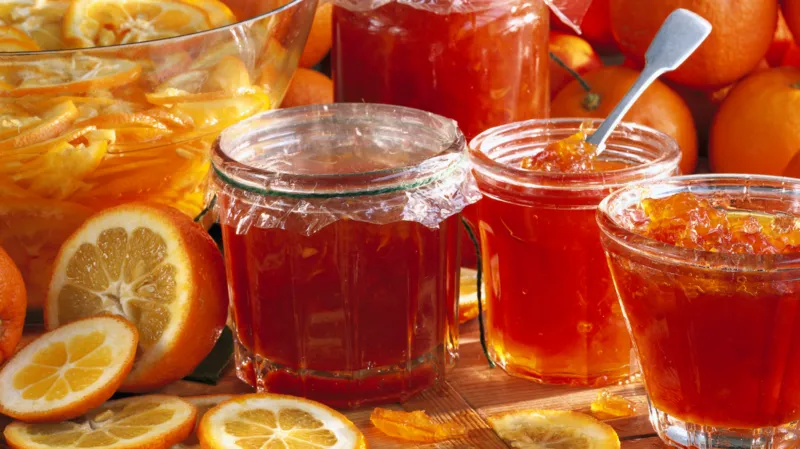 UK Marmalade May Be Renamed Under New Post Brexit Food Rules Key Subheading: EU Food Deal Could Change Marmalade Labelling in the UK The UK government is considering changes to marmalade labelling as part of a new food agreement with the EU. If the deal is approved, jars of the traditional spread may need to be labelled as “citrus marmalade” in shops across the UK. This update is linked to changes in EU food laws aimed at improving trade and reducing barriers for exporters. While the product itself will stay the same, the naming rules could shift to match international standards. Why the Name Marmalade Is Changing Under current UK rules, marmalade refers only to spreads made from citrus fruits like oranges. This definition dates back to regulations adopted before Brexit. Other fruit spreads are usually called jam. The EU is now expanding its definition. From June, non citrus fruit spreads can also be marketed as marmalade across Europe. However, citrus based versions will need to be labelled more clearly as “citrus marmalade”. This change follows long standing debates across Europe, where the word marmalade has been used differently in languages such as German, Spanish, and Italian. Impact on UK Consumers and Businesses The UK government says the product itself will not change. Shoppers will still find the same marmalade in stores. The difference will be in how it is labelled. Officials say the updated rules could help British producers export more easily by reducing red tape. The aim is to align with global standards and improve trade with EU markets. However, some concerns remain. Earlier assessments suggested that new naming rules could confuse consumers in the UK. It is still unclear whether products like “strawberry marmalade” will be allowed in British supermarkets. When Will the Changes Happen The timeline is not fixed yet. The changes may come into effect around 2027 if the wider EU food deal is agreed. It is also unclear whether the rules will apply before or after that date. What This Means for the Future This update reflects ongoing efforts to align UK food regulations with international systems. While it may seem like a small change, it highlights how trade agreements can influence everyday products and their labels.