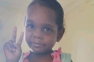 Police investigate suspected murder after missing child found in Outback search