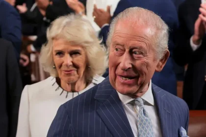 King Charles balances diplomacy and message in US Congress speech NATO support remains central King Charles III delivered a carefully balanced address to the US Congress that mixed diplomacy with clear political signals. He strongly highlighted the importance of NATO at a time when President Donald Trump has questioned the alliance and its fairness. The King described the Atlantic relationship as a long standing partnership built on shared strength between Europe and America. He referenced former US Secretary of State Henry Kissinger to underline that bond. He also reminded lawmakers of NATO unity after the September 11 attacks, when allied countries supported the United States. He said that in moments of crisis, cooperation defined the alliance. This framing served two purposes. It reinforced NATO’s value while also gently countering recent criticism from Trump, who has called the alliance a “one way street” and argued that some members do not contribute enough. Subtle political messaging on key global issues Alongside NATO, the King touched on wider global concerns, including Ukraine and the importance of Western democratic values. He also included a quiet reference to climate change, a topic Trump has previously dismissed. His tone stayed formal and respectful throughout, avoiding direct confrontation. Instead, he used historical references and diplomatic language to deliver his points in a restrained way. Observers noted that his approach allowed him to raise sensitive issues without breaking the tone of the visit or offending his host. Strong reaction from lawmakers and media The speech received an enthusiastic response inside Congress, with multiple standing ovations from lawmakers. The reaction suggested that his message connected well with the audience. International media also reacted positively. The New York Times described the remarks as subtle challenges to Trump’s positions, while Le Monde highlighted the King’s polished and traditional speaking style. Commentators noted that royal speeches often require careful interpretation. In this case, the King managed to express clear positions while maintaining diplomatic neutrality. A careful diplomatic balance Overall, the address showed how the monarch combined soft diplomacy with firm messaging. He avoided direct criticism but still made his views on NATO, democracy, and global cooperation clear. The visit highlighted how royal diplomacy continues to play a symbolic role in strengthening international relationships, even when political differences exist.