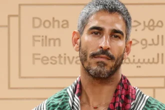 US-Kuwaiti Journalist Detained Over Social Media Posts According to the Committee to Protect Journalists, an American-Kuwaiti Journalist was detained by Kuwaiti authorities after sharing content online related to the conflict between the United States and Israel as well as Iran. Reporter Missing since March Ahmed Shihab Eldin, an acclaimed media commentator, hasn't been seen since the 2nd of March. Authorities detained him while he was visiting his family in Kuwait. According to the watchdog group, he faces several charges including spreading false news. Kuwaiti officials have yet to make a statement publicly about this case. The War Content Charge According to reports, the accusations stemmed from online posts Shihab Eldin shared. A video of a US F-15 fighter plane crashing in Kuwait City was included. The images he shared allegedly show a pilot that had ejected from his aircraft and land in Al-Jahra. The authorities accuse him that he has misused his phone and harmed national security. These charges, say rights groups, are often vague and used as a way to limit independent reporting. Increased crackdown on online content Kuwait and the other Gulf states have tightened their controls over online activity. Officials warned the public not to post videos and images that are unverified, particularly those associated with military operations. Authorities in the area have arrested several people for sharing footage showing Iranian drone and missile attacks. Anyone found guilty of spreading misleading or false information regarding military issues could be sentenced to up to 10 years in prison under current law. Kuwait Reports Casualties Kuwaiti officials claim that Iranian attacks caused many deaths. Three civilians, as well as two soldiers and two borderguards are among the dead. Six US military personnel have also reportedly been killed in Iraq. Instances involving military gear have occurred as well. Kuwait's Air Defense Systems accidentally shot down 3 US fighter planes during this conflict. Demands for immediate Release The Committee to Protect Journalists urged Kuwaiti officials to immediately release Shihab Eldin and to drop all charges. According to the group, his arrest is indicative of a trend where national security laws are being used more and more often as a way to silence journalists or control their information.