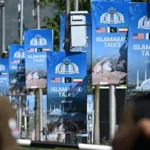 US and Iran face rising tensions in the Strait of Hormuz as blockade tactics replace direct conflict, while Pakistan continues efforts to bring both sides to peace talks.