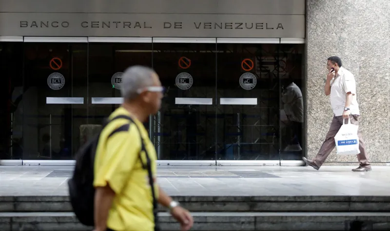US eases sanctions on state-run Venezuelan banks