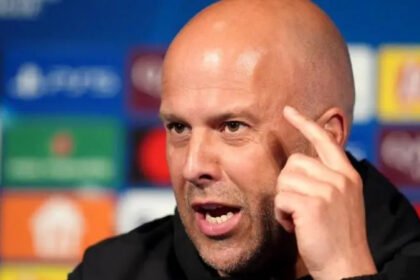 Liverpool warns PSG ahead of PSG match after heavy defeat Arne slot has stated that his team needs to be sharp throughout the match against Paris Saint-Germain. After a devastating loss, Slot's comments have raised questions about Liverpool’s mentality. Slot's response to Van Dijk Virgil van Dijk, the team captain, recently questioned their attitude. Van Dijk suggested some players seemed to have lost focus in the FA Cup defeat against Manchester City. It was a heavy defeat for Liverpool, ending in a 4 to 0 score. Slot was not entirely in agreement with the notion that players had given up. Slot defended his captain for speaking out. Such reactions were important to him, especially in the aftermath of a game like this. Setbacks are a hallmark of the season This season, Liverpool has struggled to maintain consistency. Slot says that the team had several bad moments and City's loss stands out. The team's inability to control itself and their serious defensive weaknesses were exposed when they conceded four goals within a few minutes. He warned against repeating these mistakes in the future. PSG is known for its attacking power, so any lack of focus can be quickly punished. PSG requires full concentration Slot emphasized that Liverpool should perform well from the start. Slot cited the 35-minute period against City in his speech as an example of a successful performance. The team displayed energy and control during that time. Despite this, the team failed to keep up their level. Paris will host the upcoming UEFA Champions League Quarter Final. Liverpool is under immense pressure after the recent criticism to perform.