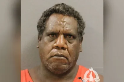 Man Charged with Murder of 5-Year-Old Girl in Australia Tragic Discovery After Days of Search Police in Australia have charged a 47-year-old man with the murder of a five-year-old girl after officers found her body following an extensive search operation. The child, referred to as Kumanjayi Little Baby, is being identified with a culturally respectful name chosen by her family after her death. Authorities discovered her body on Thursday after several days of searching. Suspect to Appear in Court Police charged Jefferson Lewis on Saturday night. He is scheduled to appear in a Darwin court on Tuesday. Officials confirmed that the investigation remains ongoing. They urged the public to stay calm and allow the legal process to continue without interference. Community Unrest in Alice Springs The case has deeply affected the local community. Protests and unrest broke out in Alice Springs following the child’s death. Police arrested five people in connection with violent riots linked to the incident. Authorities continue to monitor the situation to prevent further escalation. Officials Urge Respect and Calm Northern Territory Police Commissioner Martin Dole expressed his condolences to the family. He described the case as heartbreaking and asked the public to respect the judicial process. Community leaders have also spoken out. The girl’s grandfather, a respected Warlpiri elder, urged people to remain peaceful. He said the violence does not reflect their cultural values. Family Shares Emotional Tribute In a statement, the girl’s mother shared her grief and love for her daughter. She said life will be very difficult without her. She also expressed hope of being reunited with her daughter one day. The message highlighted the deep emotional impact of the tragedy on the family.