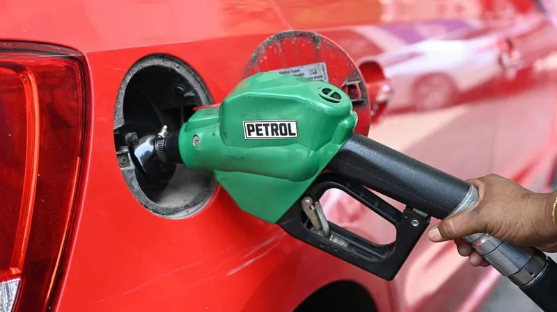 Oil Prices Drop as US Iran Peace Talks Gain Attention