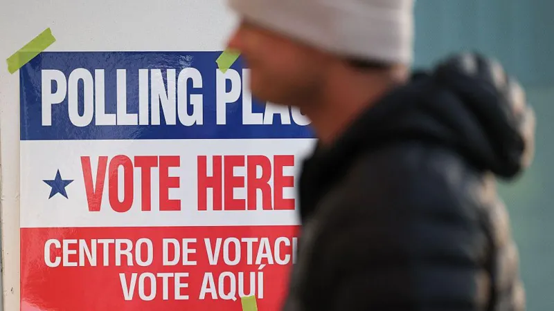 Court rulings in Virginia and the US Supreme Court have reshaped congressional map changes, boosting Republicans ahead of the US House midterm