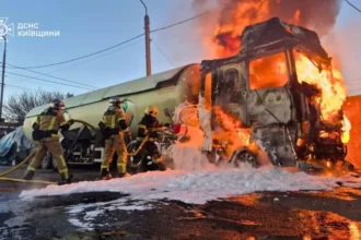 Russia and Ukraine announce separate ceasefires ahead of Victory Day, but deadly missile and drone attacks continue, raising doubts
