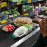 Supermarkets urged to limit food prices by government