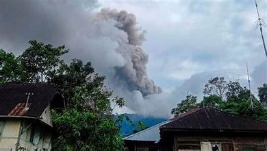 Three Killed After Mount Dukono Volcano Eruption in Indonesia Deadly Eruption Hits Mount Dukono During Hiking Trip At least three hikers lost their lives after Mount Dukono erupted on Friday morning in Indonesia. The volcano sent a huge column of ash nearly 10 kilometers into the sky, creating panic among hikers and nearby residents. The victims were part of a group of 20 hikers from Singapore and Indonesia who were climbing the volcano despite safety restrictions issued by local authorities. Rescue teams later evacuated the remaining members of the group and shifted them to nearby hospitals for treatment and medical checks. Officials confirmed that two Singaporean men, aged 27 and 30, died in the incident along with a local woman from Ternate. Rescue workers have not yet recovered the bodies because continuous eruptions and dangerous terrain are slowing the operation. Rescue Operation Faces Major Challenges Local police and rescue teams said strong volcanic blasts and falling ash have made it difficult to reach the crater area where the victims are believed to be located. Authorities temporarily stopped the recovery mission after nightfall and plan to continue the search on Saturday morning. Two porters from the hiking group stayed behind on the mountain to support rescue workers during the operation. Witnesses near the volcano reported that Mount Dukono continued releasing hot ash and volcanic material throughout Friday afternoon. A local resident helping rescuers said ash clouds and rocks were still coming out from the crater area for several hours after the eruption. Officials remain concerned because the volcano has shown continuous activity in recent months. Authorities Had Already Warned Hikers Indonesian authorities had repeatedly warned people not to climb Mount Dukono because of increased volcanic activity. The volcano has erupted more than 200 times since March last year, making it one of the country’s most active volcanoes. One hiking guide present during the eruption said pressure inside the volcano had likely been building for several days. He described Friday’s eruption as extremely powerful and dangerous. Eyewitnesses also reported that several other hikers were on the mountain when the eruption happened. Officials are now investigating how visitors managed to enter the restricted area despite safety warnings. Indonesia’s Volcano Risks Remain High Indonesia sits on the Pacific Ring of Fire, a region known for frequent earthquakes and volcanic eruptions. The country has more than 120 active volcanoes, and authorities regularly monitor volcanic activity to reduce risks for local communities and tourists. The latest Mount Dukono tragedy highlights the dangers of ignoring official safety warnings near active volcanoes. Rescue operations are expected to continue until all victims are recovered from the mountain.