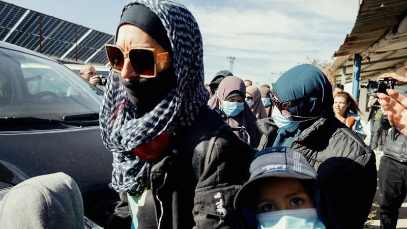 Three women linked to Islamic State arrested in Australia on return from Syria