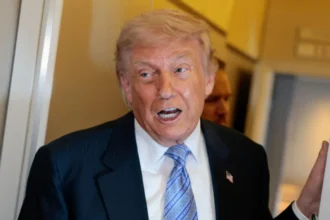 Trump warns Iran as peace talks stall and tensions rise