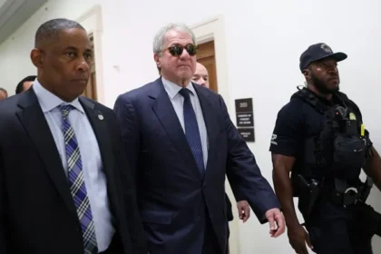 Leon Black walks out of Epstein investigation hearing