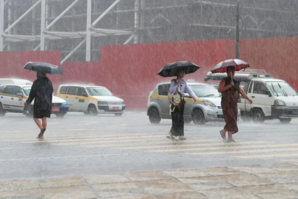 El Niño has officially begun in the Pacific Ocean, with scientists warning it could become a very strong event. Experts expect rising global temperatures