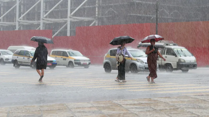 El Niño has officially begun in the Pacific Ocean, with scientists warning it could become a very strong event. Experts expect rising global temperatures