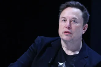 Elon Musk loses trillionaire status