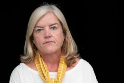 People who were groomed and sexually abused as children, then later prosecuted for crimes linked to exploitation, are still facing long term harm. A major report author says the current government response does not fully address the scale of wrongful convictions and needs a broader approach. Background of the issue A senior investigator who led a national inquiry into grooming exploitation cases has raised concerns about the way past convictions are being handled. She previously urged authorities to cancel convictions of victims who were punished for offences committed while they were being abused. The government has introduced a law aimed at pardoning certain prostitution related offences involving children. However, critics say this step is too limited and does not address the wider group of survivors affected by similar convictions. Concerns over the current approach The investigator described the current policy as an easy solution that avoids deeper action. She argues that a proper system should be created to review and cancel all convictions that were influenced by child sexual exploitation. She believes the existing process lacks care and structure, leaving many survivors without justice. In her view, the response so far has not met the needs of those affected. Government response Officials say they will continue working on reviewing convictions where a person’s childhood abuse may have influenced criminal behaviour. They also encourage affected individuals to contact the official body responsible for reviewing potential wrongful convictions. Survivor experience One survivor, using a protected identity, described how she was abused from a young age and repeatedly exploited by many men across different locations. Despite being a child at the time, she was arrested multiple times and treated as an offender. She received her first conviction at 17 for offences linked to street solicitation. At the time, she did not understand what was happening to her and was labelled in court as a sex worker. Years later, she recognises she was being exploited and raped throughout that period. She says the system failed to protect her and instead punished her for actions linked to abuse.