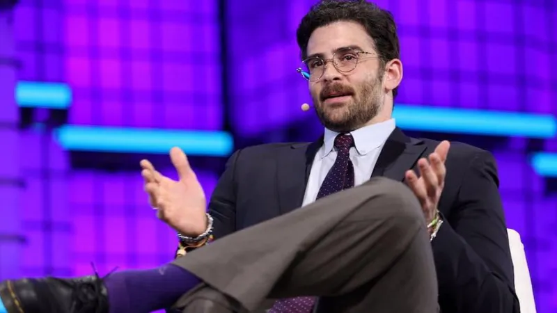UK Blocks Entry of US Political Commentators After Visa Revocation Key update on visa cancellation Two US political commentators, Hasan Piker and Cenk Uygur, were unable to enter the United Kingdom after their travel permission was withdrawn by the Home Office. Both were expected to appear at SXSW London and an additional event in Oxford. The UK authorities reportedly cancelled their Electronic Travel Authorisation (ETA), which can be revoked if officials believe a person may pose a risk to public order or the wider public interest. Who was affected Hasan Piker, a Twitch streamer and political commentator, and Cenk Uygur, co founder and host of The Young Turks, both describe themselves as left leaning voices in US political media. They were scheduled to speak at SXSW London, a six day festival in Shoreditch that covers business, technology, film, music, and culture. Reactions and claims Both commentators criticised the decision. Piker claimed on social media that his visa was revoked due to political pressure, while also making strong accusations against Western governments. Uygur has previously described Israel’s military actions in Gaza as “barbaric”. UK officials have not publicly confirmed the detailed reason behind the cancellations. However, a Labour MP, David Taylor, supported the move and said there was “no reason” to allow entry to individuals who he believes promote hate or support proscribed groups. SXSW London response Organisers of SXSW London said they were aware that both speakers could not travel due to decisions made by the Home Office. They added that visa and entry decisions are handled solely by UK authorities.