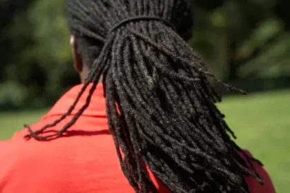 Supreme Court Rules Against Rastafarian Inmate in Dreadlocks Case Background of the Case The US Supreme Court has ruled that a former Louisiana prisoner cannot seek financial damages against prison staff who forced him to cut his dreadlocks. The decision involved Damon Landor, a Rastafarian who said his religious beliefs were violated when officials shaved his hair during his incarceration. Religious Meaning of Dreadlocks For Rastafarians, dreadlocks are more than a hairstyle. They represent faith, discipline, and spiritual identity. Landor said his hair was part of who he is and described its removal as a loss of his “crown”. What Happened in Prison In 2020, while serving time for a drug related offense, Landor was moved to Raymond Laborde Correctional Center in Louisiana. Prison staff handcuffed him and forcibly shaved his head after he refused, saying it violated his religious rights. He had already worn dreadlocks for months during his sentence. Before the incident, he also showed guards a court ruling that supported Rastafarian prisoners’ right to keep their hair. According to court records, officers ignored the document. Supreme Court Ruling The case was decided by a 6 to 3 vote. The majority ruled that the Religious Land Use and Institutionalized Persons Act (RLUIPA) does not allow prisoners to sue individual state officials for money damages. Justice Neil Gorsuch wrote that the law does not place personal liability on government employees because Congress did not clearly include that option when it passed the act. Dissenting Opinion The three liberal justices disagreed. Justice Ketanji Brown Jackson said the purpose of RLUIPA is to protect religious freedom in prisons. She warned that prisoners who suffer clear violations may now have no practical legal remedy. Impact of the Decision The ruling limits how prisoners can hold individual officers accountable in religious freedom cases. It also raises concerns about whether inmates can effectively defend their rights when violations occur inside state prisons.