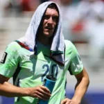 World Cup hydration breaks are changing match flow and tactics, dividing coaches and fans over their impact on performance