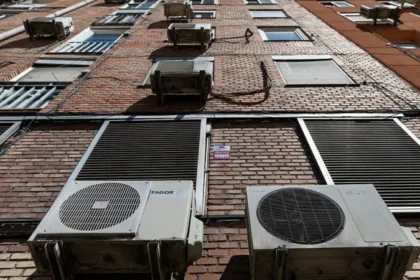 Europe Heatwaves Drive More People to Buy Chinese Air Conditioners Record Heat Changes Buying Habits Across Europe Europe's extreme summer heat is changing how people cool their homes. Record high temperatures have forced many families to look for better ways to stay comfortable. As a result, demand for air conditioners is growing quickly, especially for Chinese brands that offer simple installation options. Western Europe experienced its hottest June on record this year. Several cities in Germany recorded temperatures above 40°C, and weather experts expect more heatwaves before the summer ends. These rising temperatures have made daily life difficult, particularly for people living in top floor apartments that trap heat throughout the day. Easy Installation Attracts More Homeowners Many traditional air conditioners require permanent installation, including drilling through walls. This can be a challenge in many European homes, especially older buildings protected by historic preservation rules. Chinese manufacturers have introduced portable split air conditioners that do not require major structural changes. These models allow homeowners and renters to cool their homes without breaking local building regulations. Their simple installation has made them a popular choice across Europe. Chinese Brands See Strong Sales Growth Growing demand has helped several Chinese appliance makers expand their presence in Europe. Companies such as Midea, TCL, and Gree have reported a significant increase in customer interest during this summer. Midea said its European business continues to show strong long term growth potential as more consumers invest in cooling solutions. TCL also reported a sharp rise in air conditioner sales in France, while Gree noted that many customers buying its products are purchasing an air conditioner for the first time. Heatwaves Change Consumer Preferences Frequent and longer lasting heatwaves are changing how Europeans prepare for summer. Many households that previously relied on fans or natural ventilation are now choosing air conditioners for better indoor comfort. As climate conditions continue to become warmer, experts believe the demand for energy efficient and easy to install cooling systems will keep increasing. Chinese manufacturers are well positioned to benefit from this growing market because they offer practical products that match European housing requirements. A Growing Cooling Market Europe's changing climate is reshaping consumer habits. Rising temperatures, combined with innovative products from Chinese manufacturers, are driving a steady increase in air conditioner sales across the region. If heatwaves continue to intensify, air conditioners could become a standard household appliance in many European countries.