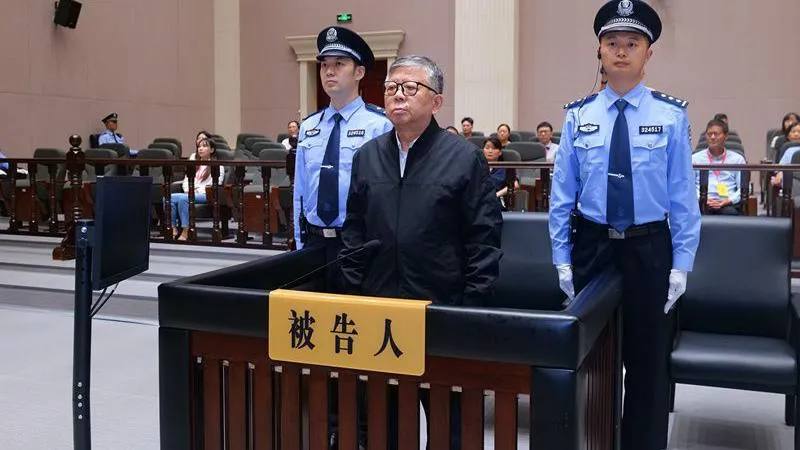 China has sentenced former Nanjing official Yang Youlin to death after he was found guilty of accepting more than $325 million in bribes,