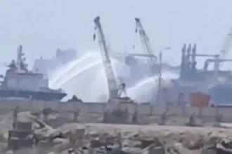 US airstrikes killed at least 20 Iran backed PMF fighters in Iraq, drawing strong condemnation from Iran and increasing tensions across the Middle East.