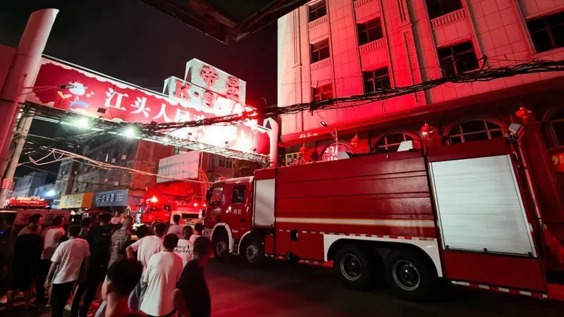 Jinjiang shoe factory fire kills 28 people