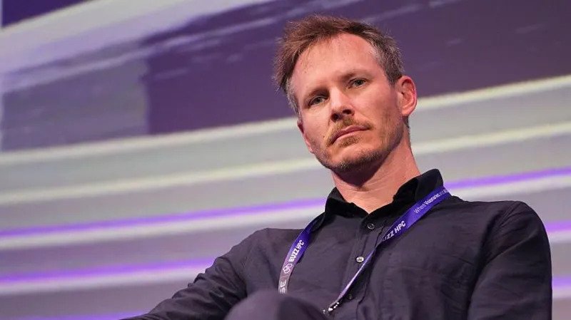 AI Attack Prompts UK Action