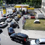 Russia faces a growing fuel crisis as petrol shortages create long queues at stations across Moscow. Rising fuel prices and supply problems are adding pressure during the Ukraine war.