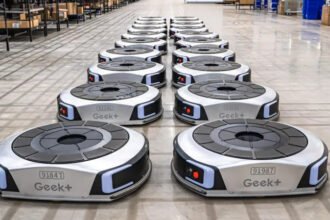 The Chinese robot army transforming the UK's retail industry