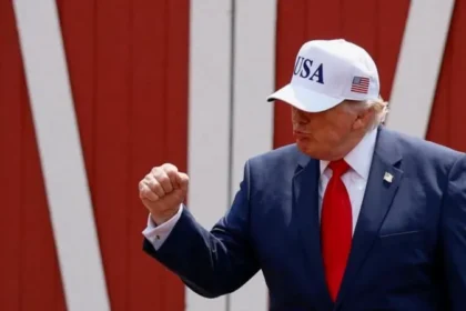 Trump presidential power debate