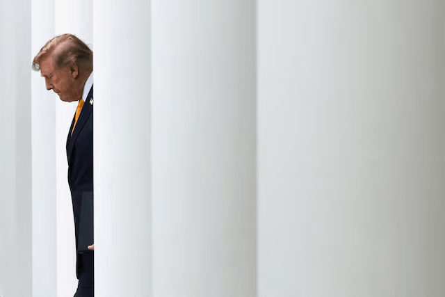 Trump Faces More Pressure Over Iran War