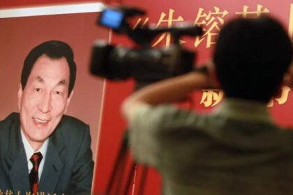 zhu-rongji-former-chinese-premier