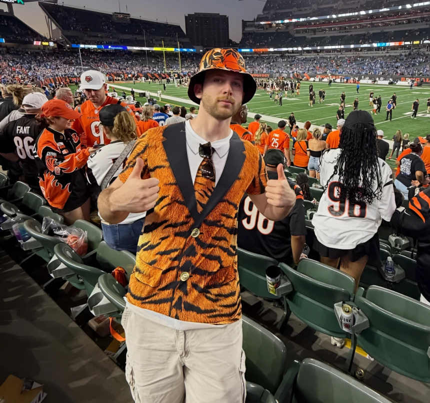 3D NFL Watch Party experience from FAN.live for Creator Sports Network creators