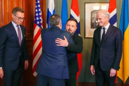 Donald Trump and Volodymyr Zelensky during discussions about US support for Ukraine.