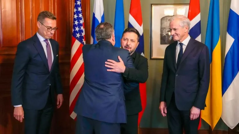 Donald Trump and Volodymyr Zelensky during discussions about US support for Ukraine.